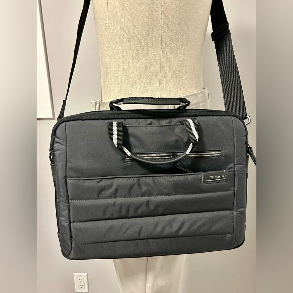 Targus Business Laptop Case / Slipcase
